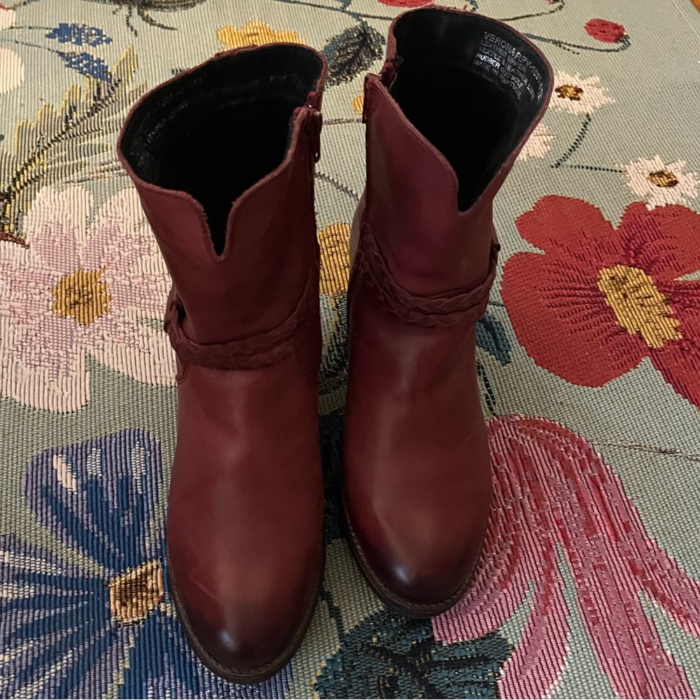 Umberto Raffini Deep Red Ankle Boots